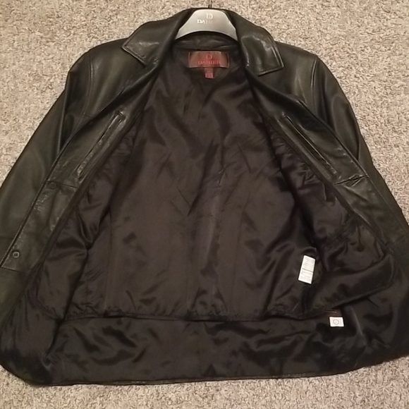 Danier Leather Jacket - Picture 13 of 17